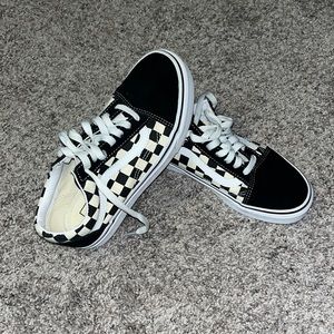 Brand New Vans - Women’s Size 7.0
